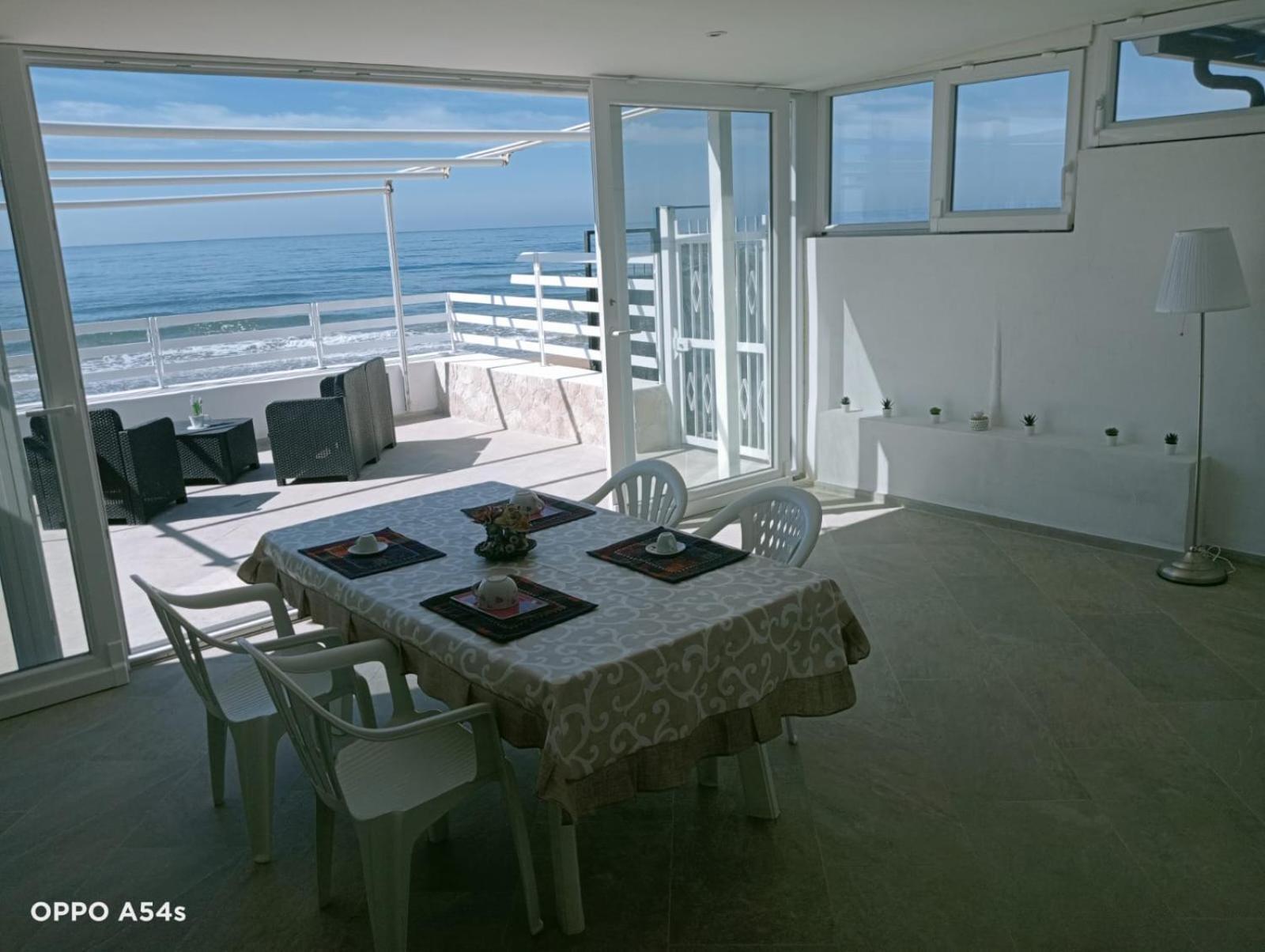 Palomera Luxury Apartment Sul Mare Gaeta Luaran gambar