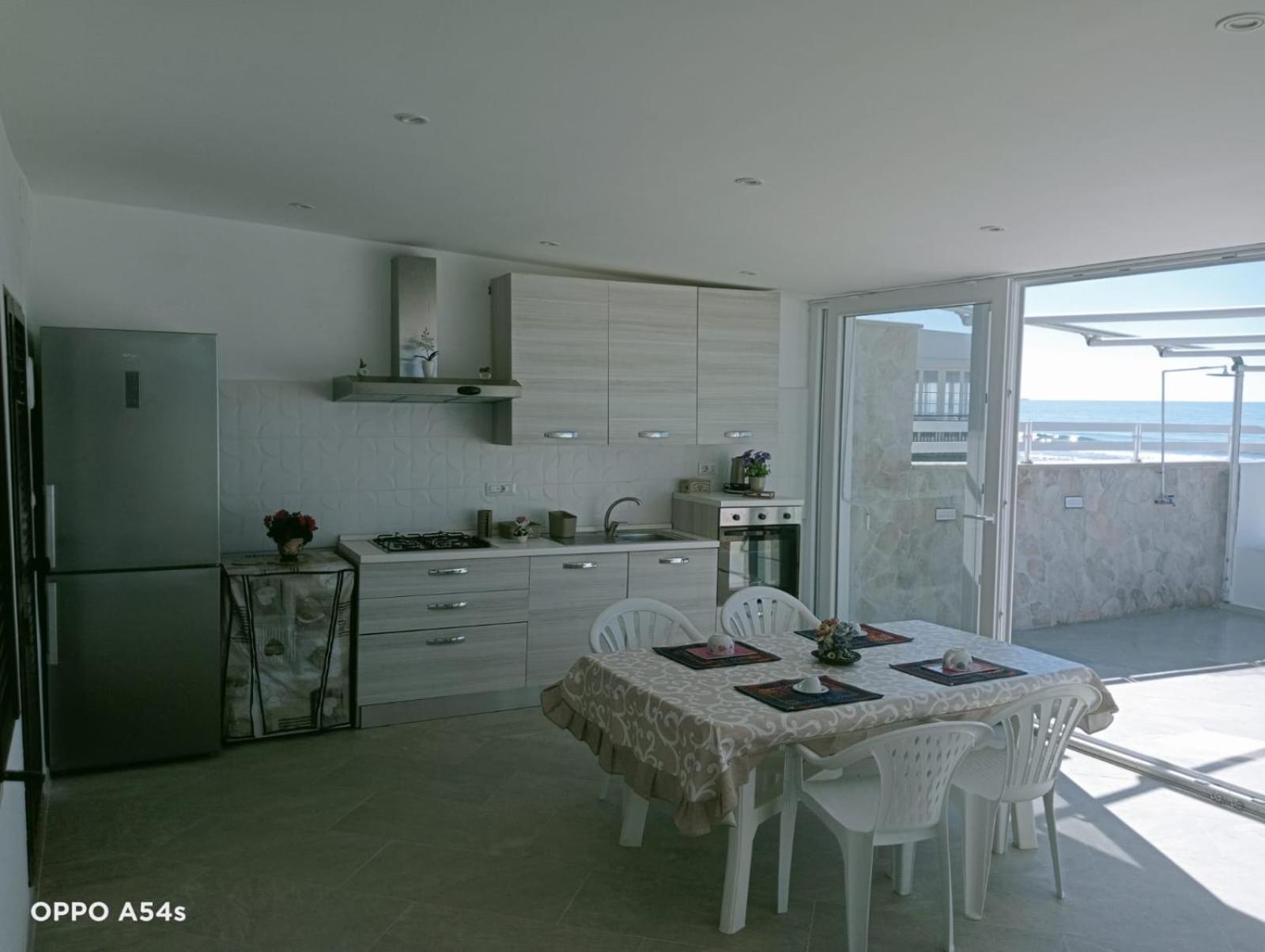 Palomera Luxury Apartment Sul Mare Gaeta Luaran gambar